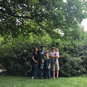 Meet your Posher, Hillary